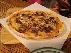 烤牛肉披萨-I HOLIC艾豪丽披萨(KKone店)