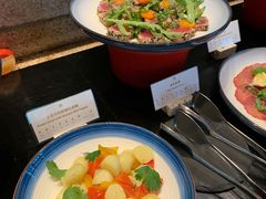 土豆沙拉配碳扒甜椒-杭州西子湖四季酒店-WL BISTRO西湖餐厅(灵隐路店)