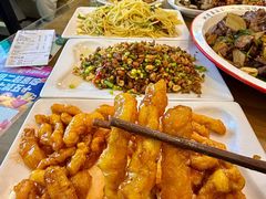 -鲁南仔·滕州炒鸡(经三路店)