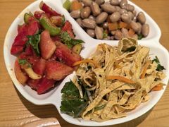 -平娃三宝烧烤·面食(南小街店)