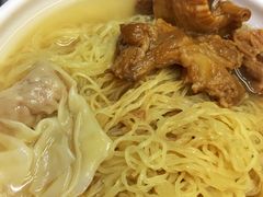 鲜虾云吞牛腩面-小梁哥云吞面(黄贝岭店)