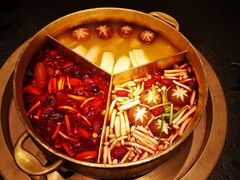 黄金奔驰锅-湊湊火锅·茶憩(打浦桥日月光店)