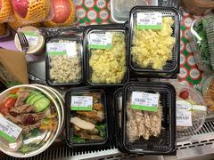 -绿叶子超市(公园大道店)