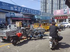 -岳各庄批发市场(西四环中路店)