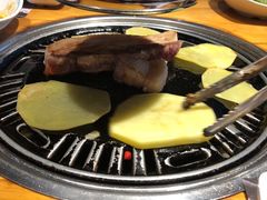 -唯成•韩国炭火烤肉 유성고기