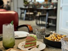 -22ºN BISTRO西餐&酒馆(石奥商业街店)