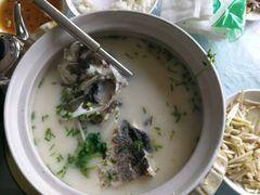 -天乐农家鱼头王(天目湖店)