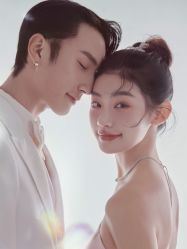 -至臻微拉婚纱摄影