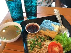 -蝶豆花蓝面条
