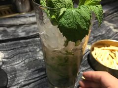 -UNI UNI(环亚凯瑟琳店)