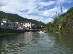 -仙山谷激浪漂流