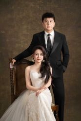 -雪中彩影婚纱摄影·微光艺术中心