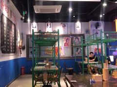 大堂-马路牙子地桌烤肉(工体店)