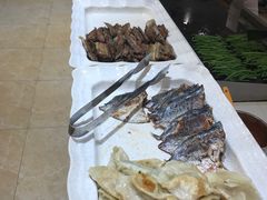 -泉福居酱骨头自助广场(南大街商业步行街店)