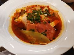 -成都你六姐·牛肉冒菜(城市集市合生汇店)