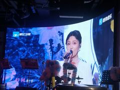 -粉墨特色菜·烧烤音乐酒馆