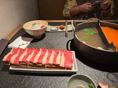 -三出山火锅(南京万象天地店)