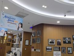 -雅悦齿科(顾村公园店)