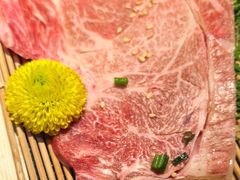 -山川小町·极番烧肉(新地假日广场店)