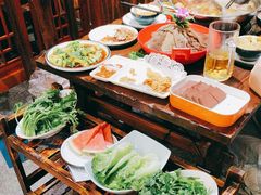 -乡土黄·鲜牛肉火锅·小龙虾(兴业街店)