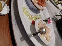 -泓历皇朝酒店(东亭店)