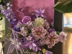 -Mark&Mars Restaurant