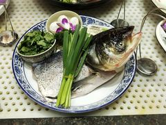 -松沪名灶·豆浆鱼头·新上海菜(飞航吾悦广场店)