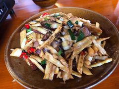 -苗湘食府(十年店)