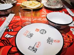 -李双猪·小龙虾·烧烤·羊肉煲(乐山店)