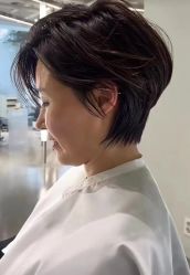 -艾美A·M Hair Salon