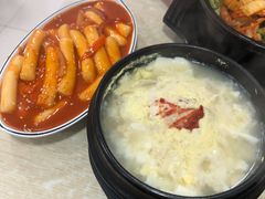 -拌来拌去石鍋拌飯(文鼎店)