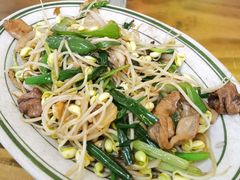 芽菜炒猪肠-关氏饮食店