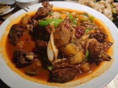 新疆特色大盘鸡-新疆儿子娃娃餐厅(锦华街店)