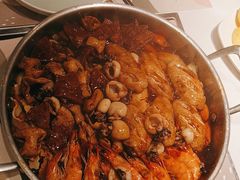 -黄记煌三汁焖锅(新佳丽江汉路店)