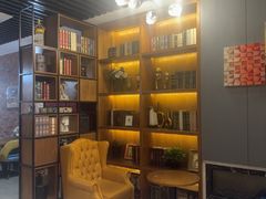 -缦咖电竞酒店(北京鸟巢红军营地铁站店)