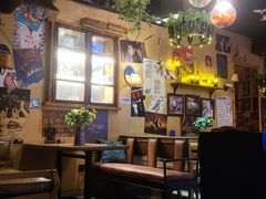 -临界音乐酒馆·小龙虾·江湖菜(华熙LIVE·鱼洞店)