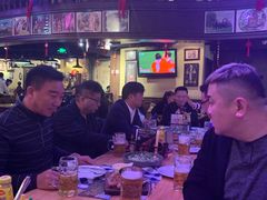 -皇冠自酿啤酒坊(中国红街5号楼店)