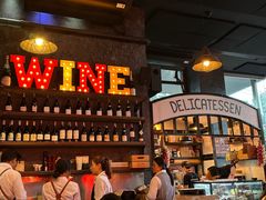 -Cocotte Farm Roast & Winery