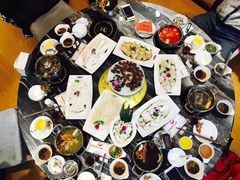 -何鲜菇火锅(大营盘店)