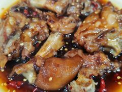 微辣辛辣猪蹄-贤花饭店(城阳店)