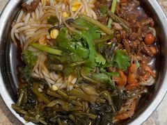 -灵山卢梅燕粉店