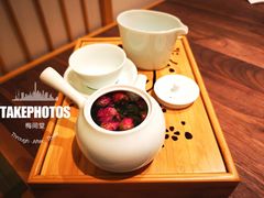 -梅间堂茶馆(绿地缤纷城店)