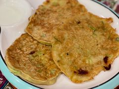 西葫芦饼配酸奶-TUK土耳其餐厅·下午茶(卢湾店)