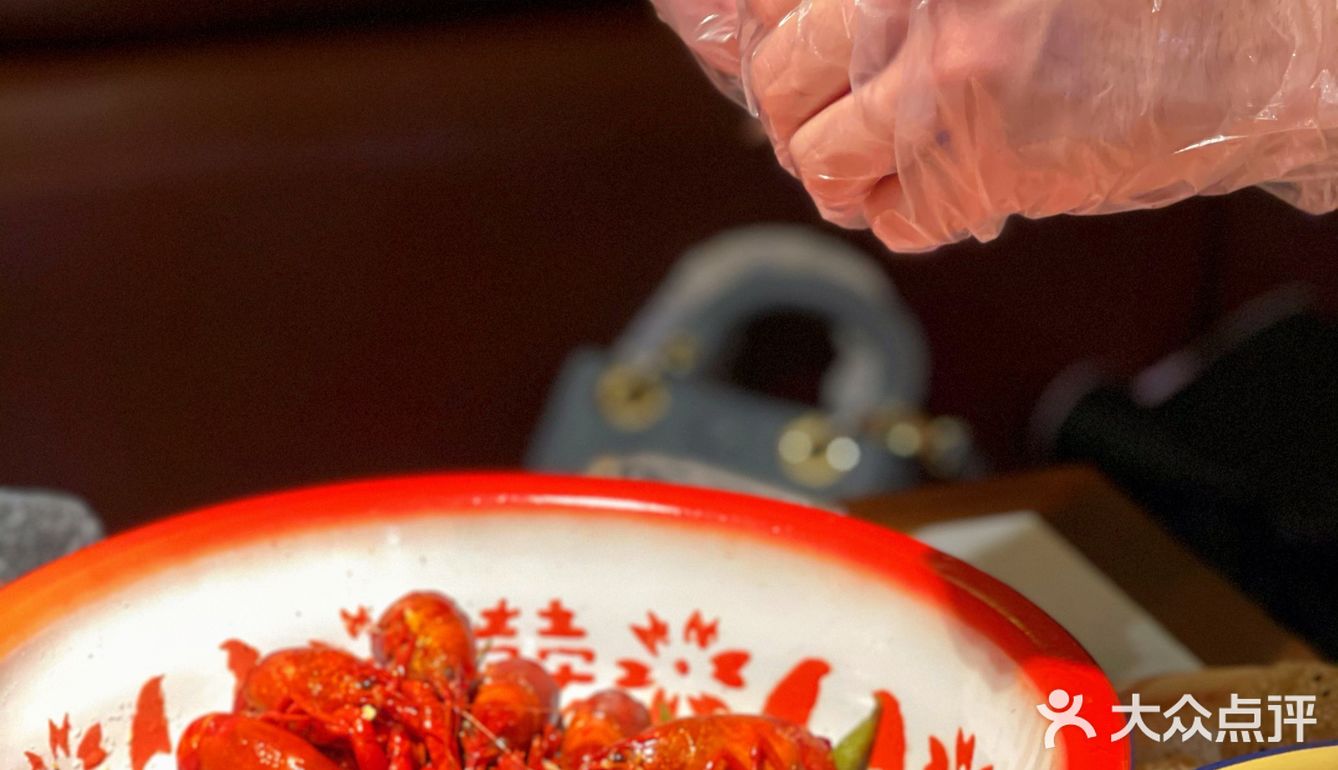 这家火锅店不要锅底费‼️甜品好吃哭了
