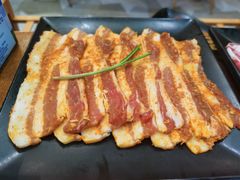 -韩国屋炭火烤肉(时代广场店)