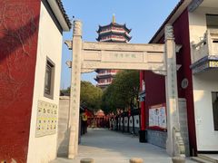 -皇罗禅寺