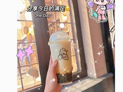 -喜茶(迪士尼小镇·平行宇宙店)