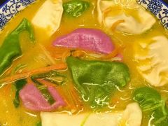 -三锅莊·牦牛肉火锅·香格里拉特色藏餐宴请餐厅(菱角塘路店)