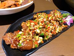 -梧桐树下(云锦世家店)