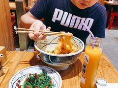 -陇上秦轩西安biangbiang面(EFC欧美金融商业城店)
